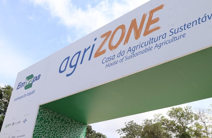 foto do portão de entrada do evento da Agrizone